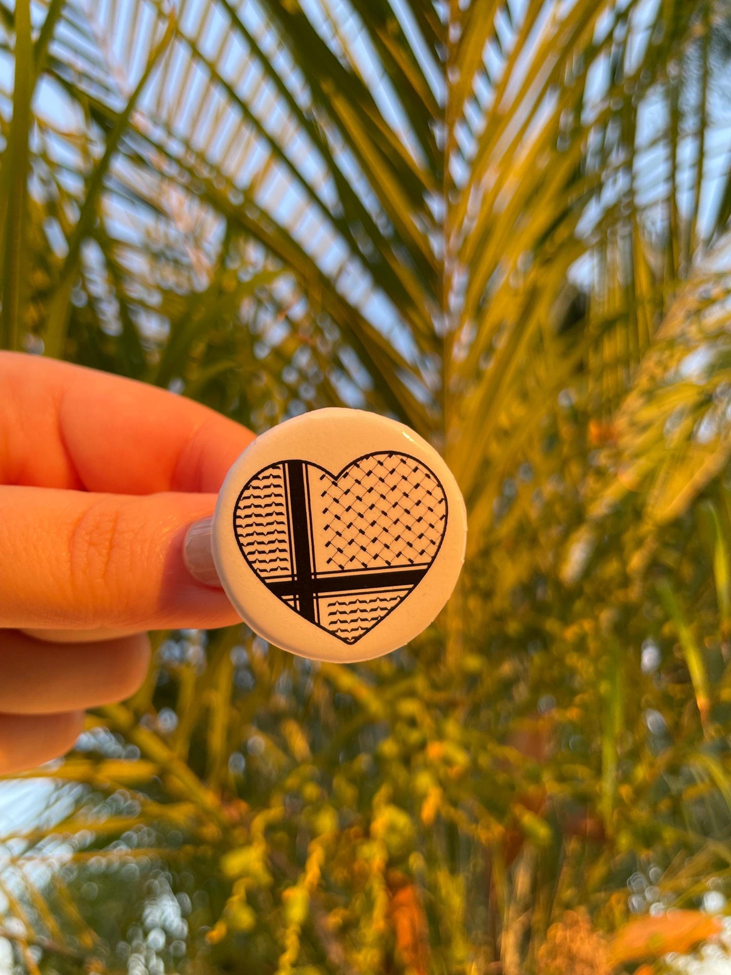 4 pack Palestine Buttons, Falastini HK button, Free Palestine Dove button, Palestine Flag button, Keffiyeh Heart button